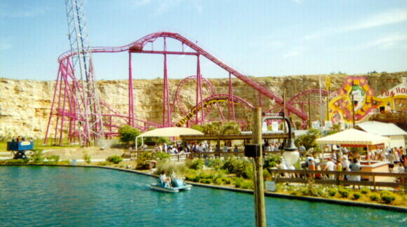 Joker s Revenge Six Flags Fiesta Texas San Antonio Texas