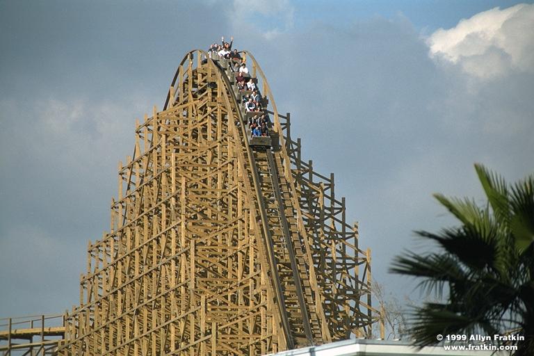 GhostRider - Knott's Berry Farm (Buena Park, California