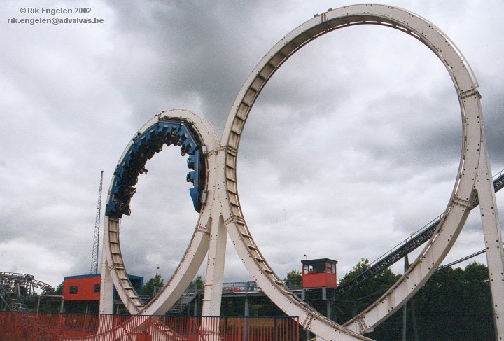 Twin Looper American Adventure Theme Park Ilkeston Derbyshire