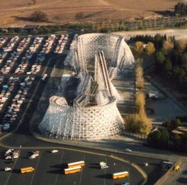 Colossus Six Flags Magic Mountain Valencia California United