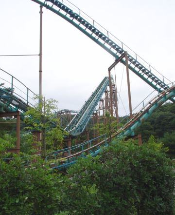 Dinosaur Coaster - Suntopia World (Agano, Niigata, Japan)