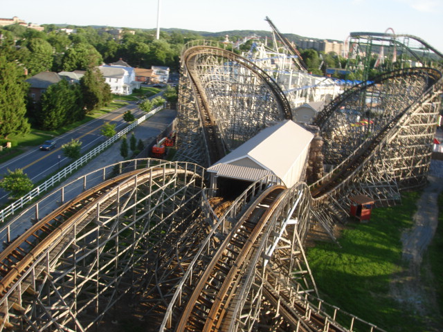 Lightning Racer - Hersheypark (Hershey, Pennsylvania, United States)