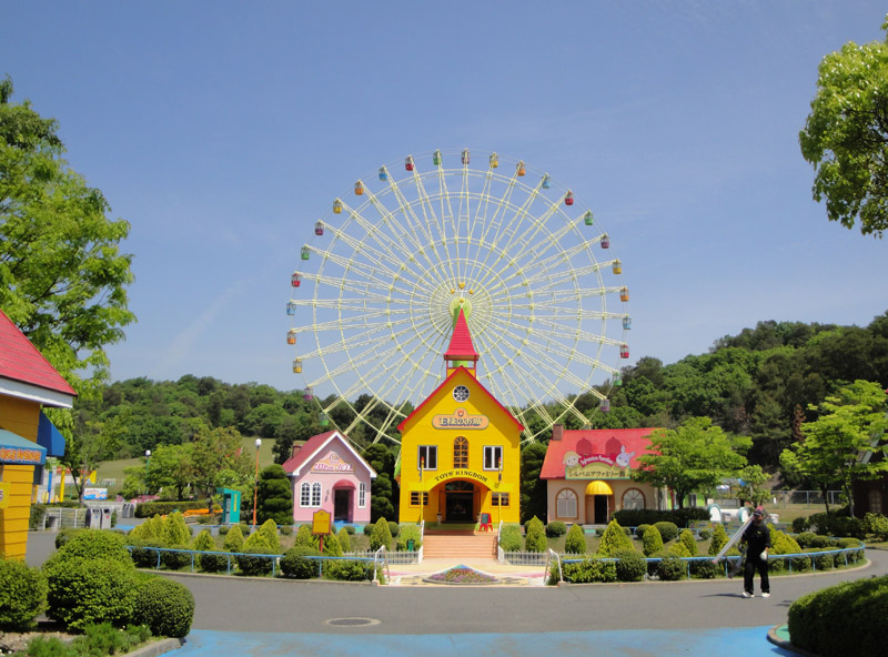 Toy Kingdom (Tamano, Okayama, Japan)