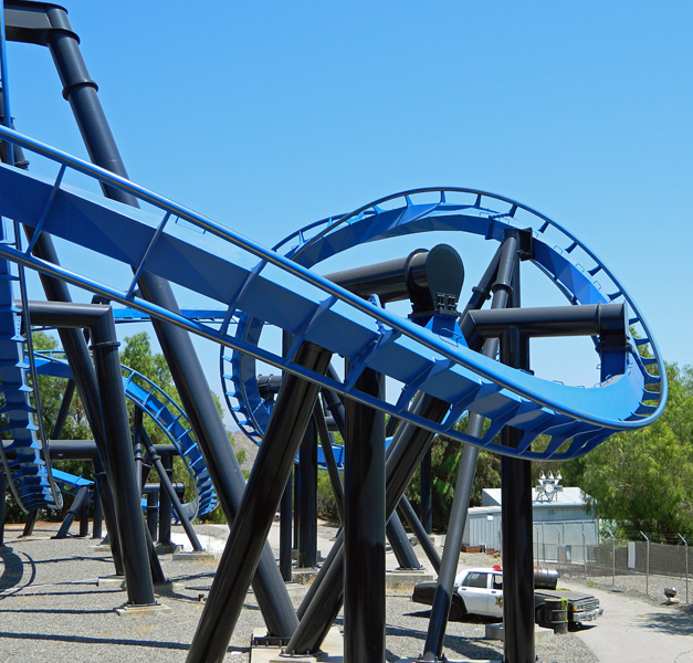 Batman The Ride - Six Flags Magic Mountain (Valencia, California, United  States)