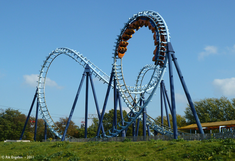 Wipeout (Dreamworld) - Coasterpedia - The Roller Coaster and Flat