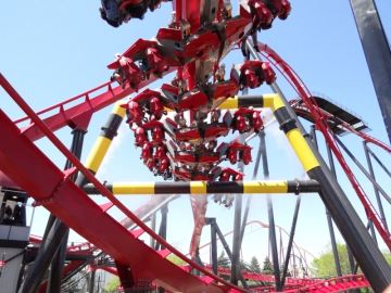 X-Flight, Six Flags Great America, USA