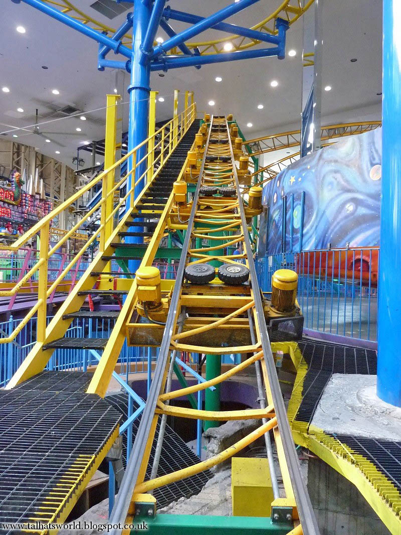 Cootie Coaster - Galaxyland Amusement Park (Edmonton, Alberta, Canada)