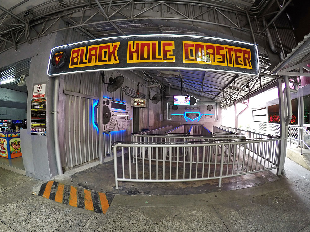 Black Hole Coaster Dream World Thanyaburi Pathum Thani Thailand