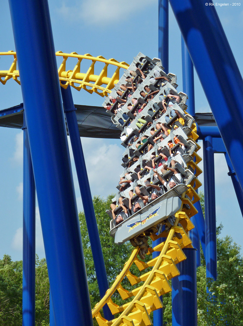 nighthawk thrill ride