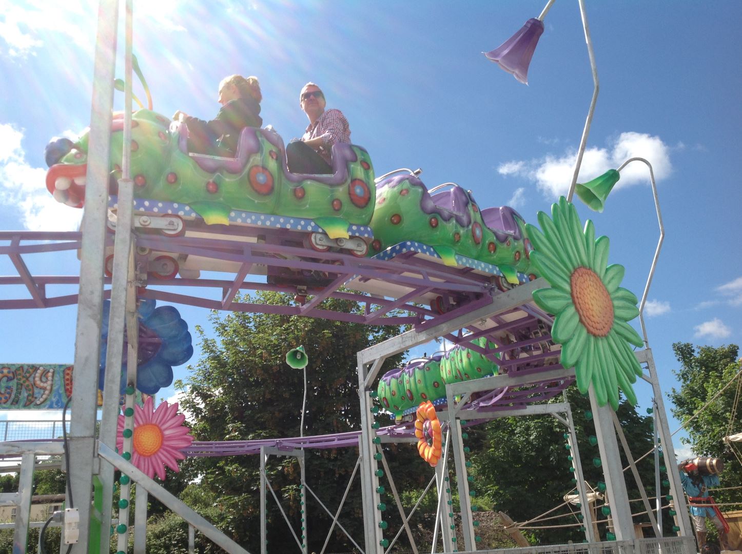 Wacky Worm (Jolly Roger Amusement Park) - Coasterpedia - The