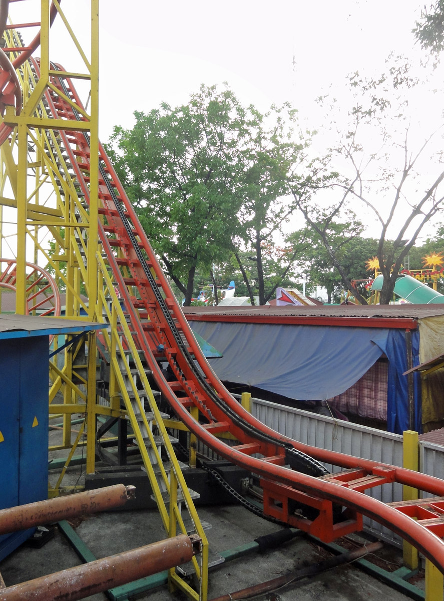 Wild Wind - Circle of Fun (Quezon City, Metro Manila, Philippines)