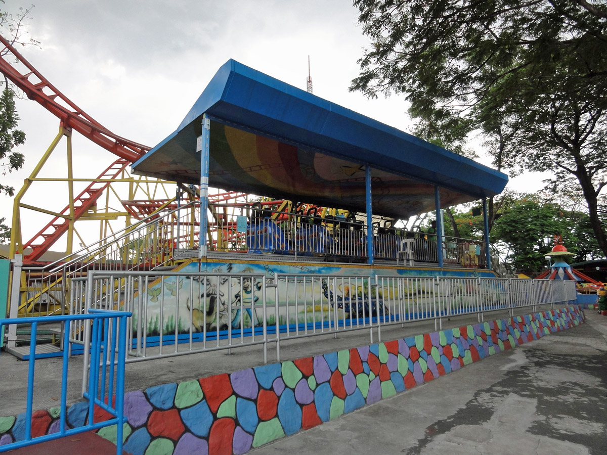 Wild Wind - Circle of Fun (Quezon City, Metro Manila, Philippines)