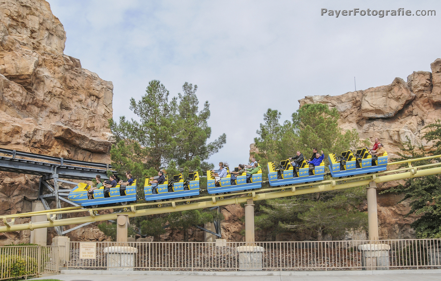 Buffalo Bill's and Desperado Coaster Likely Reopening by January 2023 —  Park Rovers