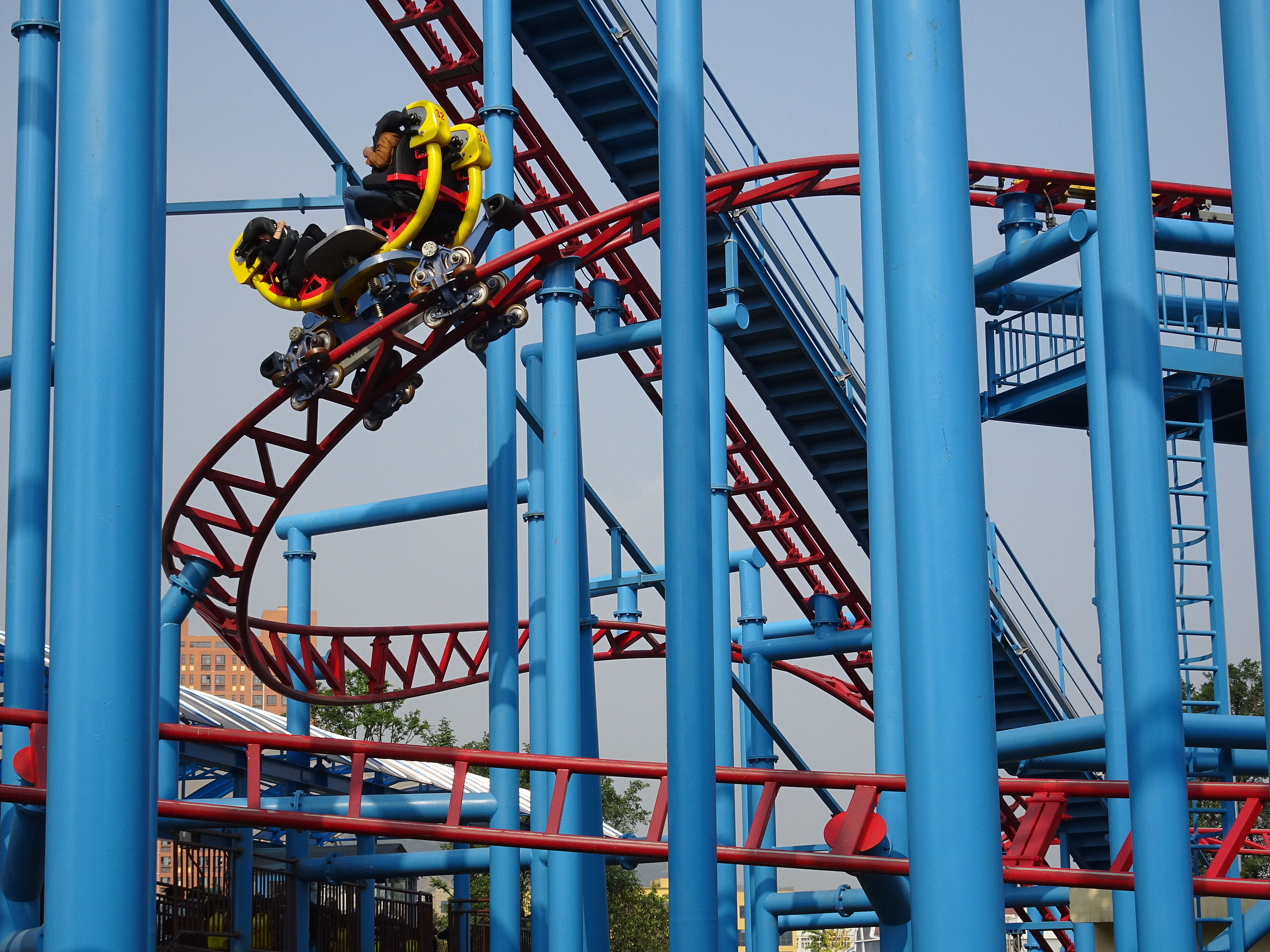 Stunning Roller Coaster - Shengming Universal City (Yubei Stunning Roller Coaster - Shengming Universal City (Yubei