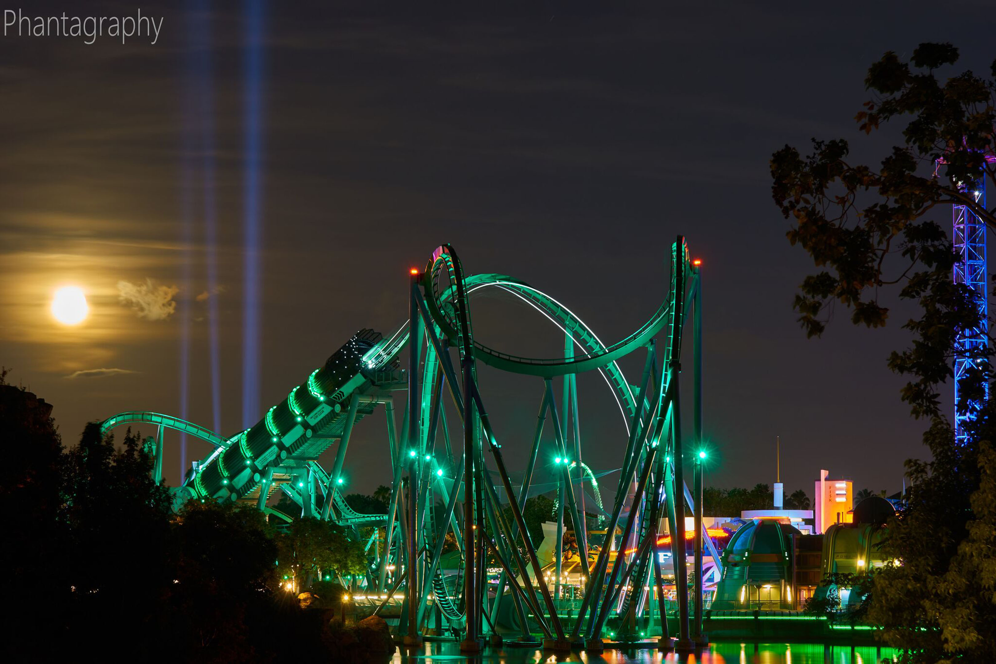 hulk roller coaster night