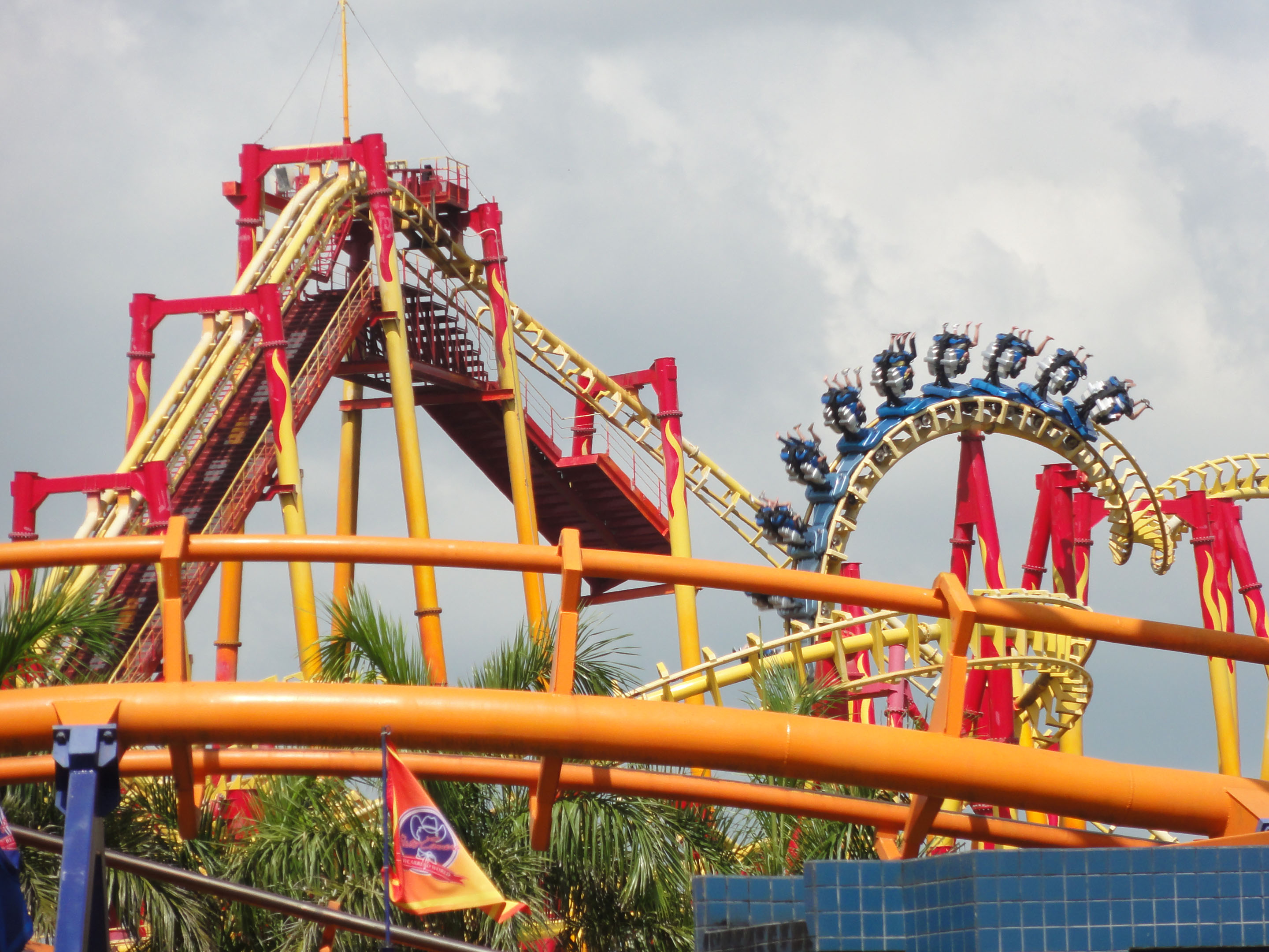 Firewhip Beto Carrero World Penha Santa Catarina Brazil