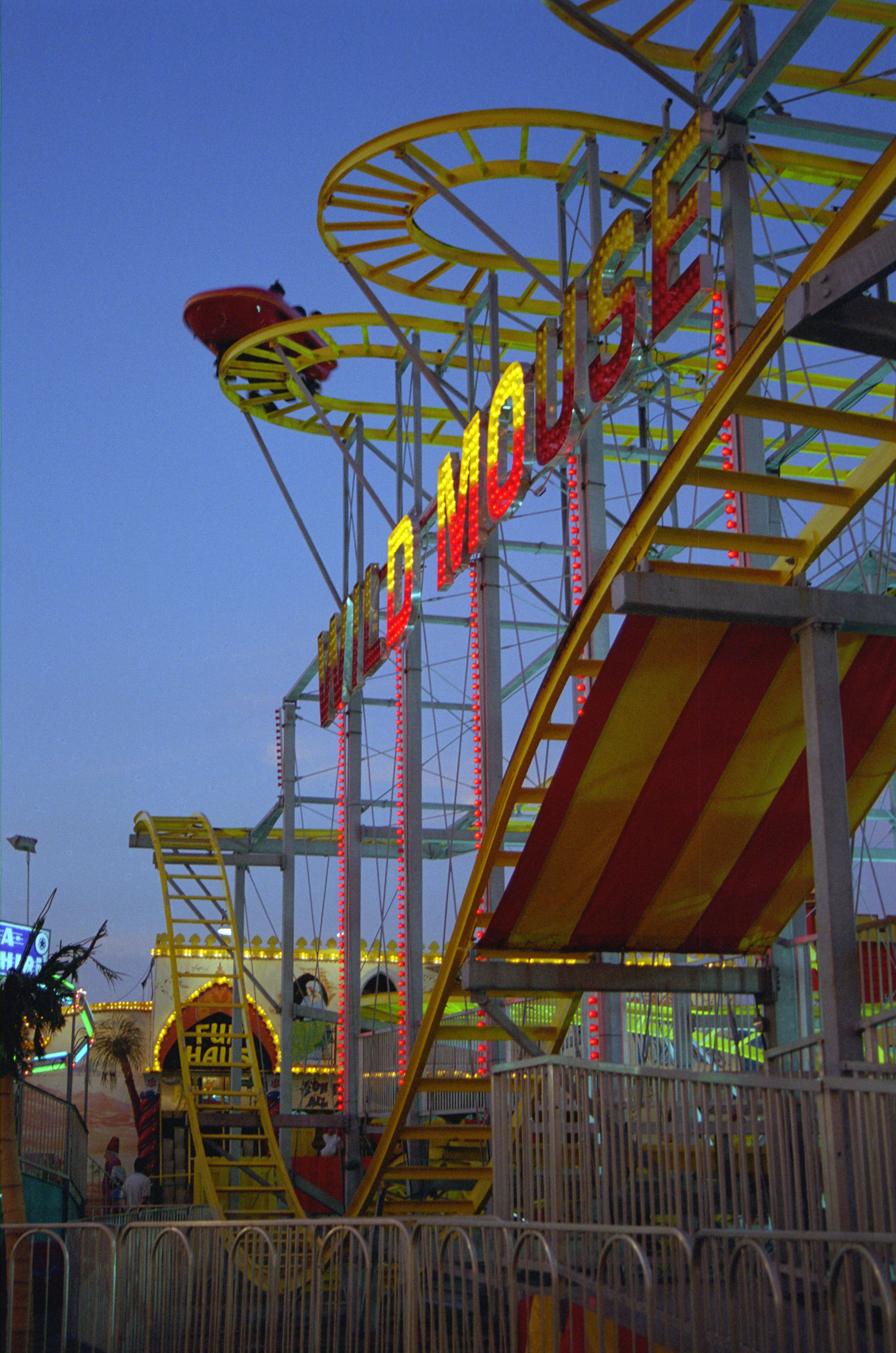 Mouse Trap Roller Coaster Wild Mouse | Roller Coaster At Aussie World