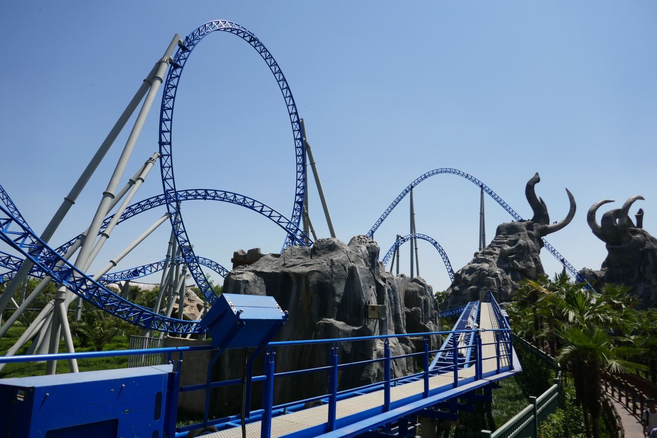Launch Coaster - Colourful Yunnan Paradise (Jinning, Kunming
