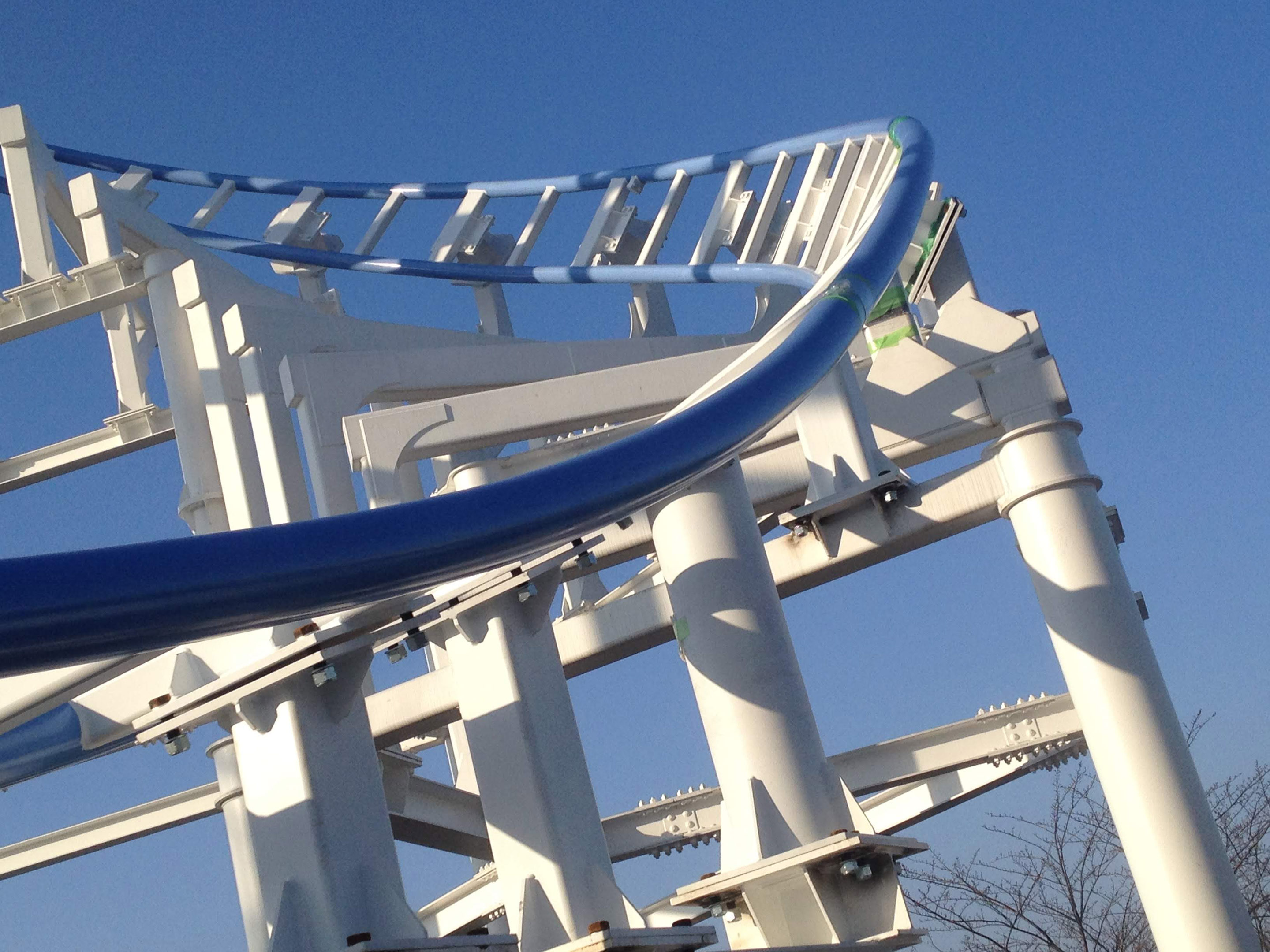 Twist Coaster Robin Yomiuriland Inagi Tokyo Japan