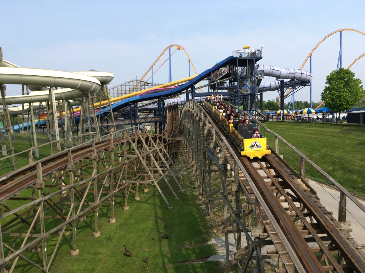 Mighty Canadian Minebuster Canada S Wonderland Vaughan Ontario Canada