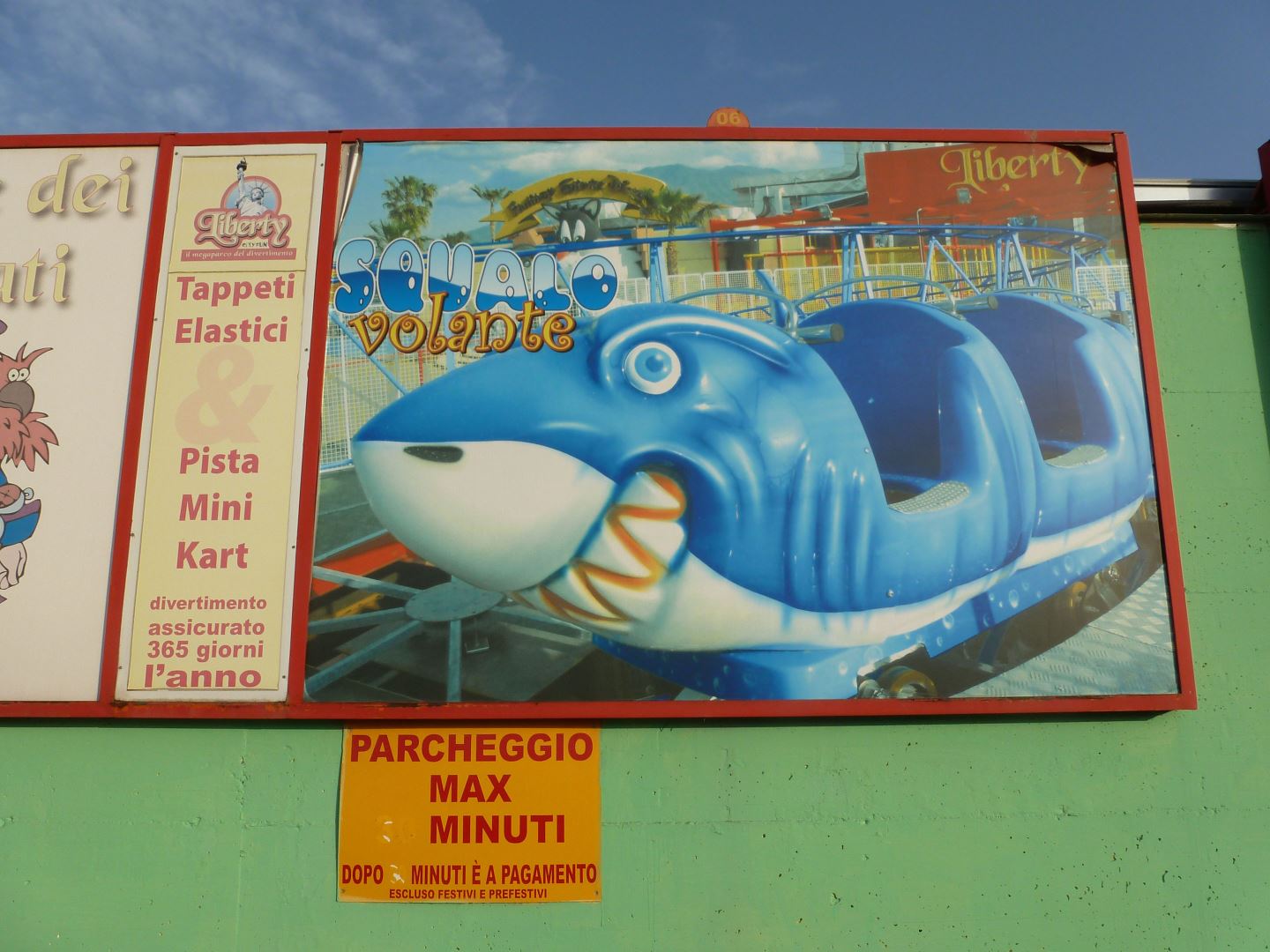 Shark Trip - Liberty City Fun (Volla, Campania, Italy) Shark Trip - Liberty City Fun (Volla, Campania, Italy)