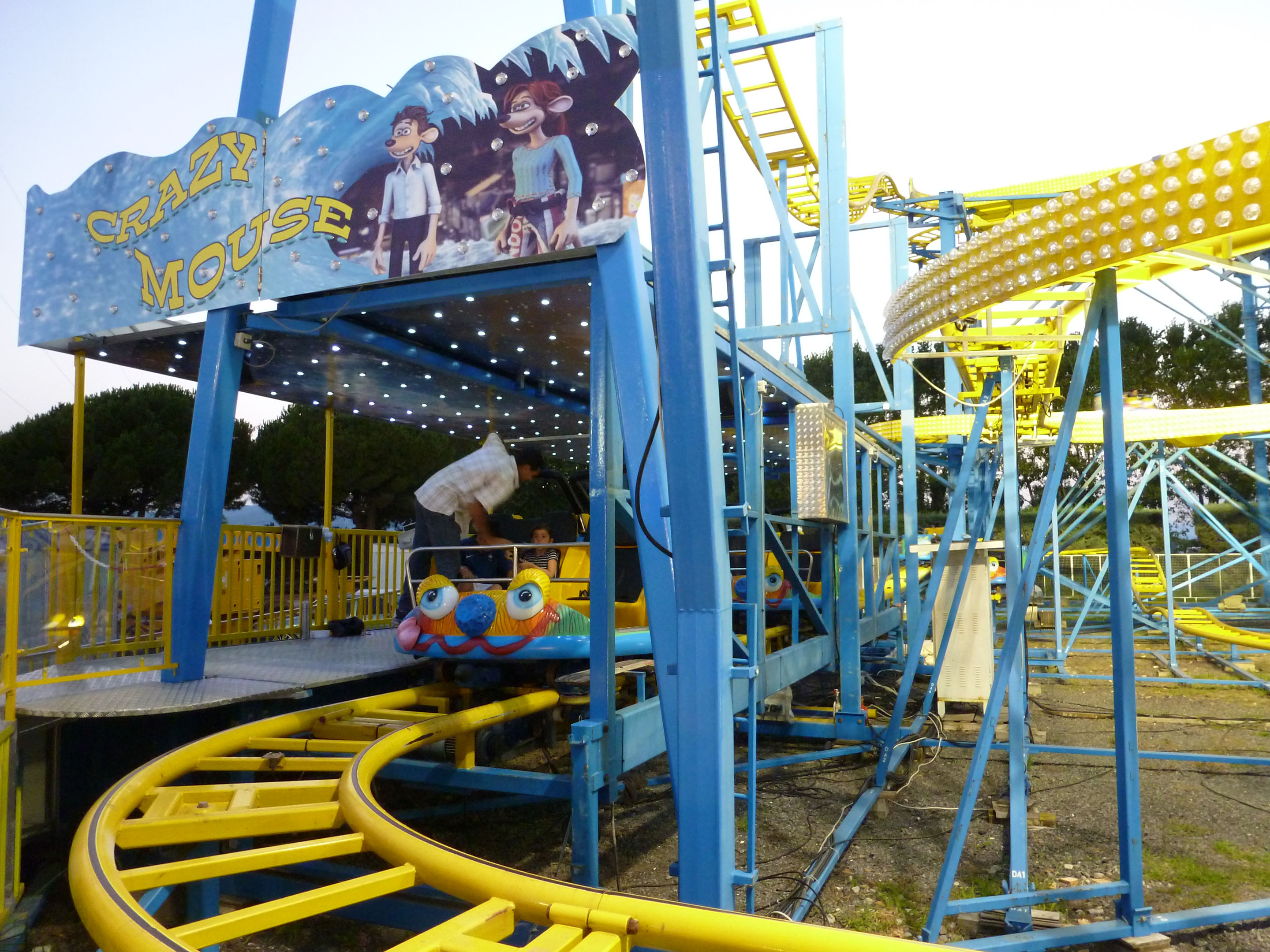 Crazy Mouse Lunapark Frejus Frejus Provence Alpes Cote D Azur France