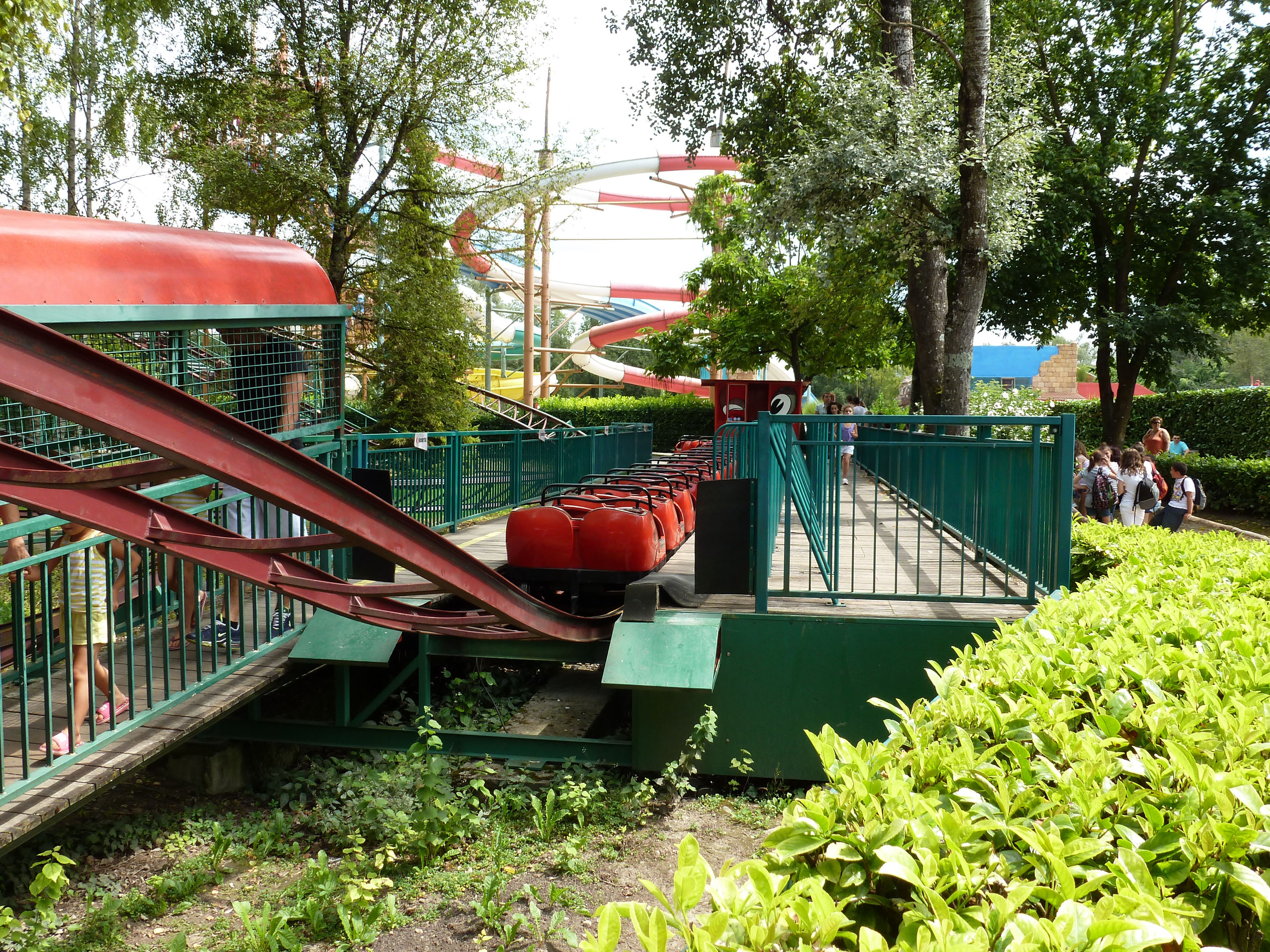 Coccinelle Walibi Rh ne Alpes Les Aveni res Auvergne Rh ne