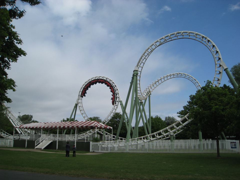 Boomerang Roller Coaster DataBase