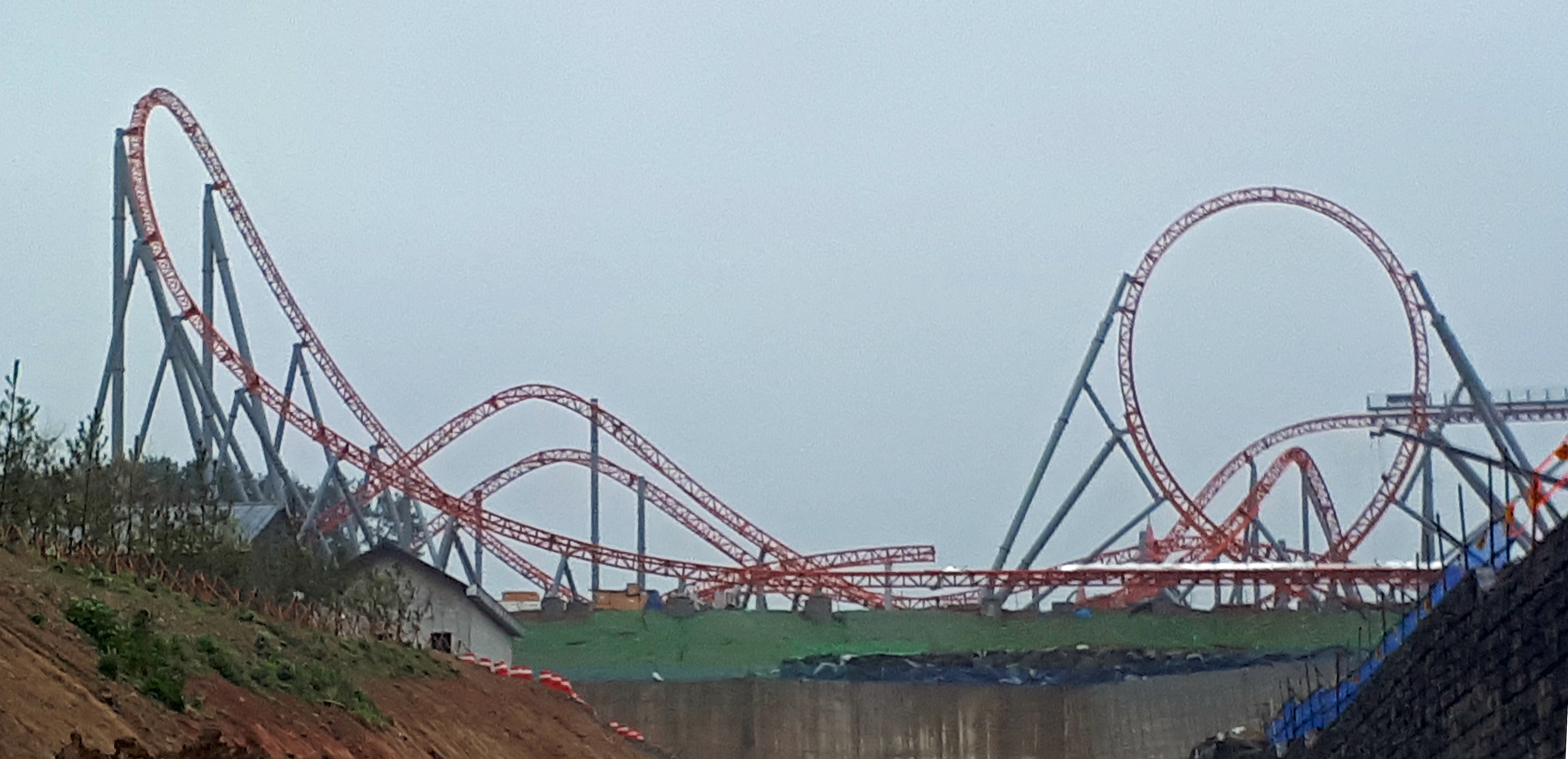 Giant Digger Lotte World Adventure Busan Magic Forest Gijang