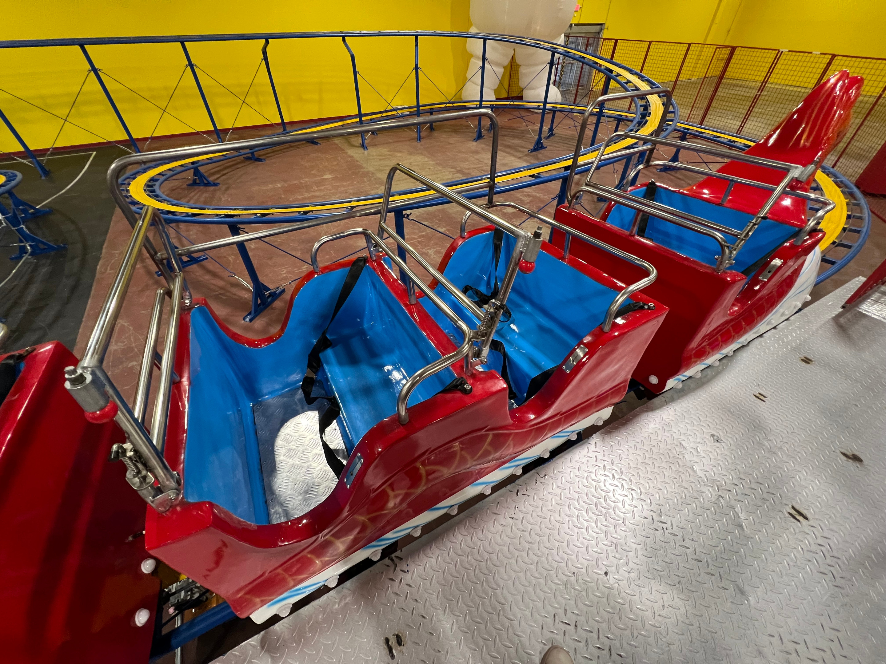 Roller Coaster - People's Choice Family Fun Center (Waukegan