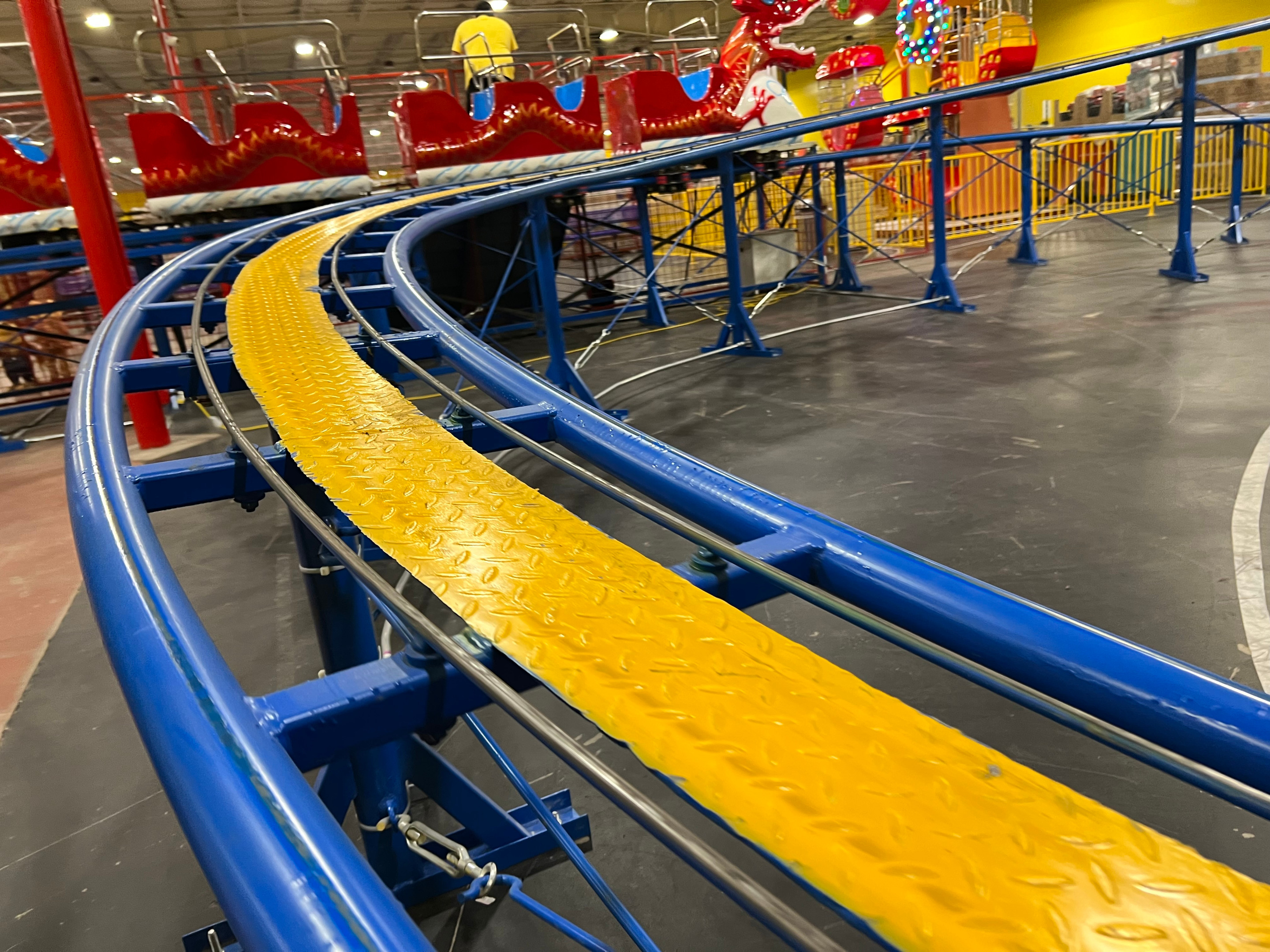 Roller Coaster - People's Choice Family Fun Center (Waukegan