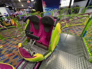 Twist-N-Shout - Malibu Jack's (Bettendorf, Iowa, United States)