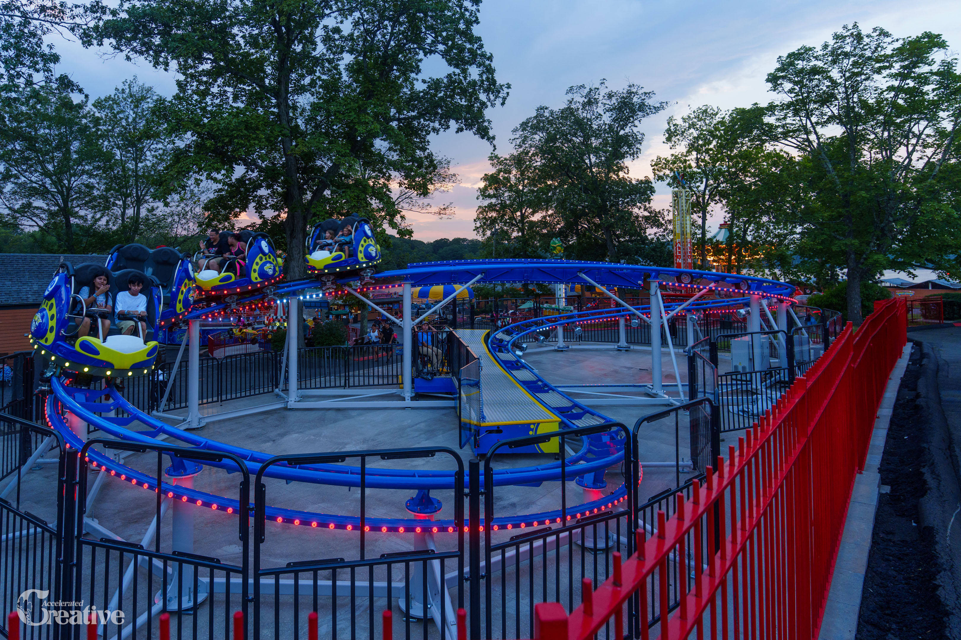 Crazy 8 Spin Coaster - Quassy Amusement Park (Middlebury